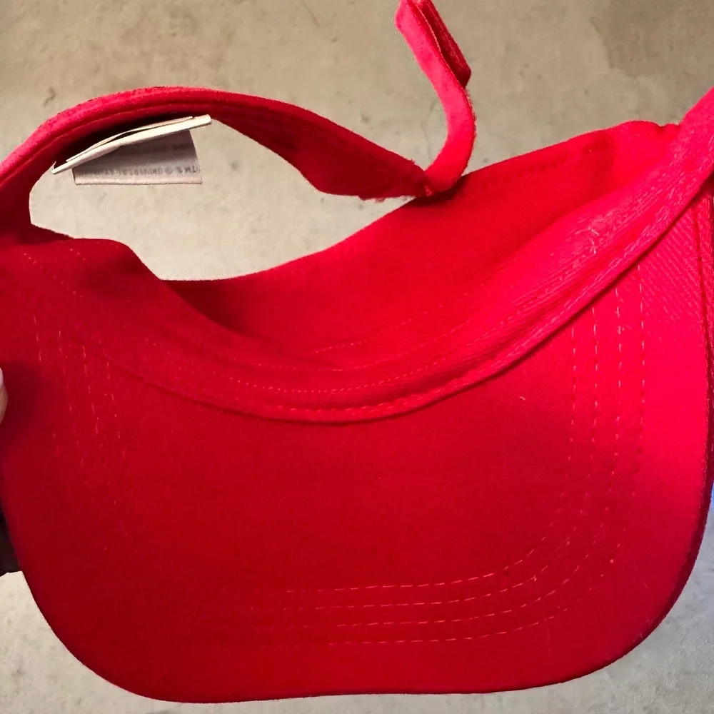 Universal Studios Thing 1 embroidered Logo Visor Hat Cap Dr. Seuss Youth ‎ Red
